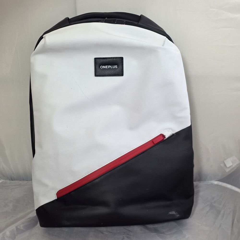 Mobile Edge Model#MEMMS7 Mini Messenger Bag Black/Red